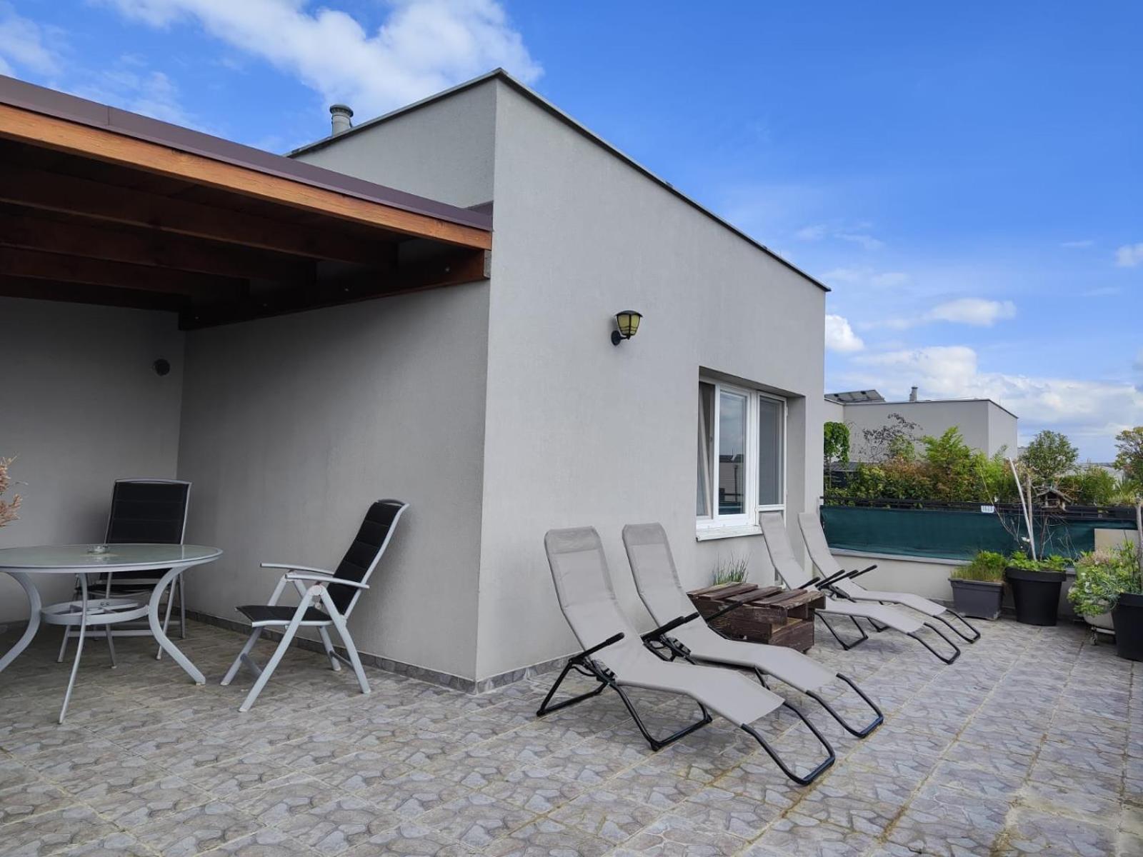 Ferienwohnung Apartman Dominika Rovinka Exterior foto